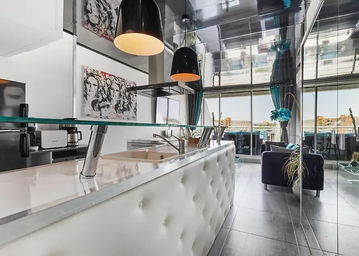 Appartement Luxe - Terrasse - Climatisation - L'aina Port Ambonne Village Naturiste